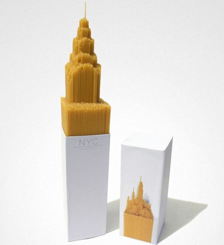 Форма спагетти имитирует один из символов города – небоскреб Эмпайр-стейт-билдинг.