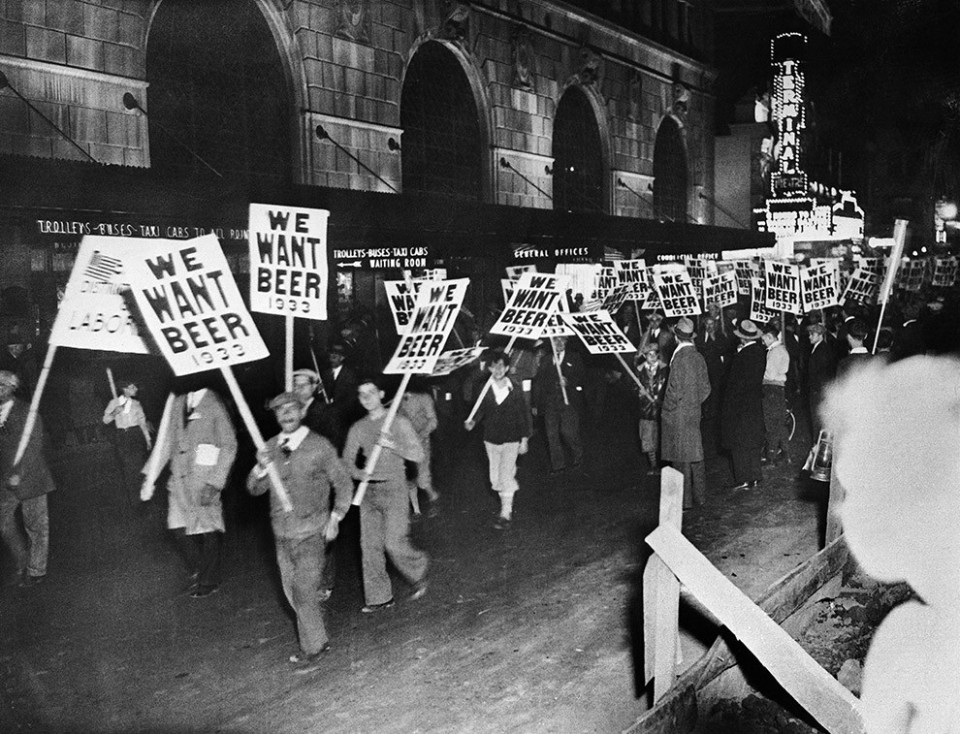 Демонстрация за отмену сухого закона, Нью-Йорк 10 ноября 1932